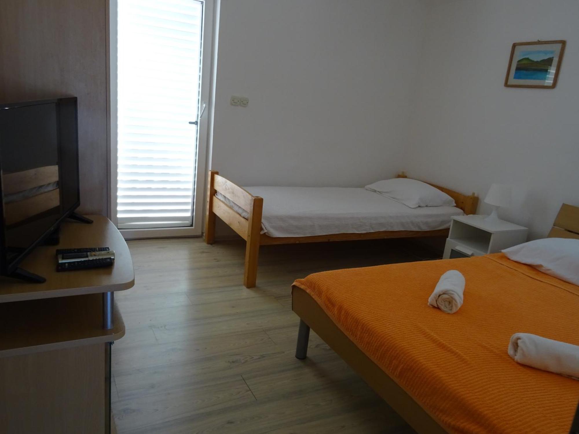 Laura Apartment